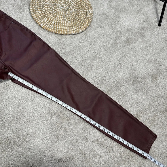 SOLD | Blank NYC Vegan Soft Leather Pants Mid-Rise Skinny Fit in Oxblood Size 30 - Picture 15 of 15